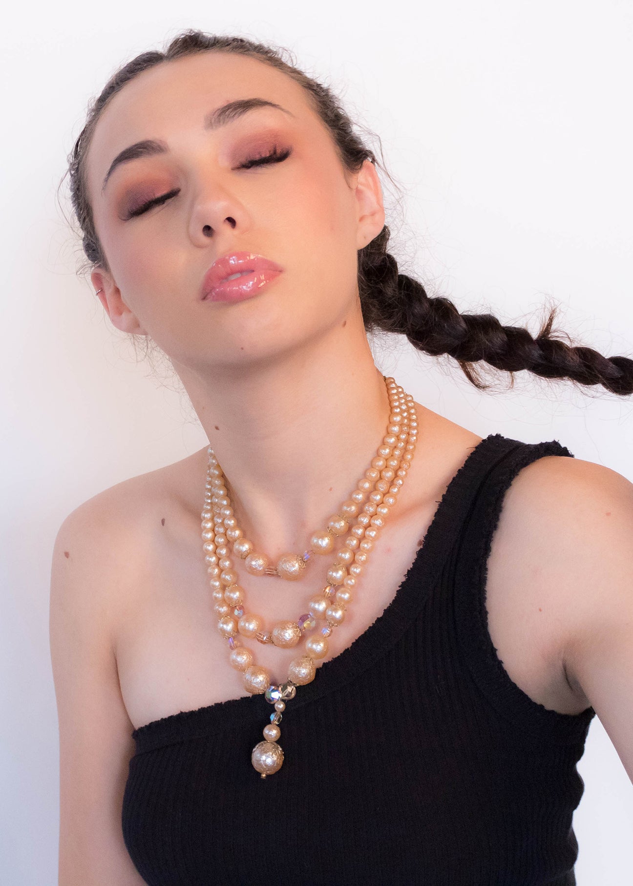 1920s Pearl Necklace | Cool Costumes Stuff - PartyWorld