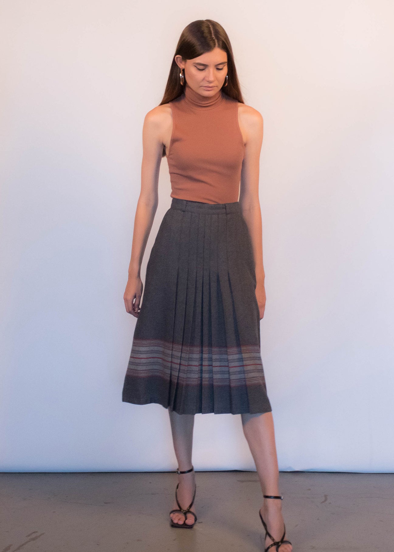 70s High-Waisted Pleated Skirt – gisela&Zoe