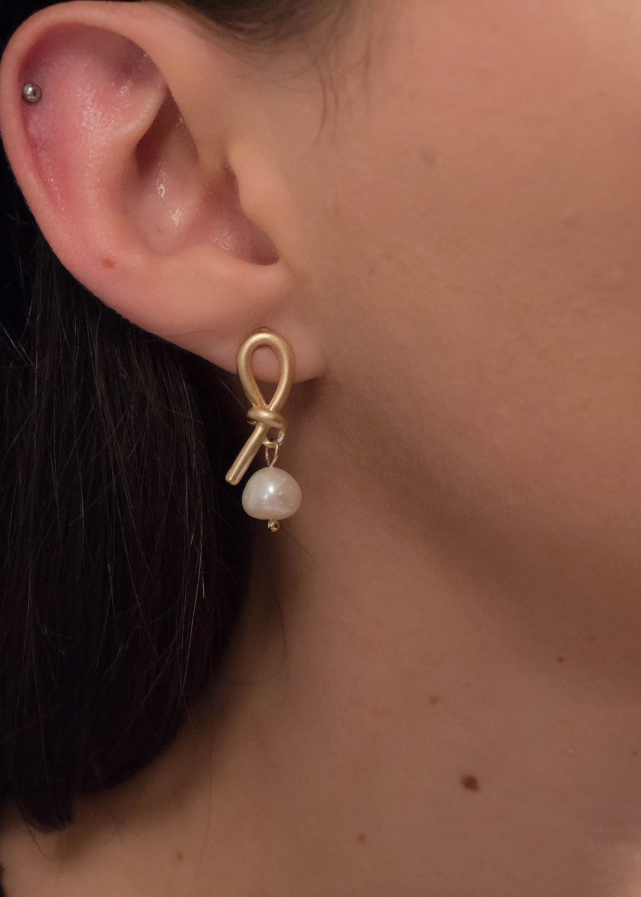 Organic Pearl Knot Earrings